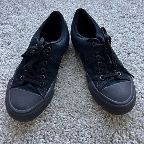 Uniqlo Women's Canvas Slip-On Shoes - Converse Style - Black - Size 36 - Picture 6 of 10